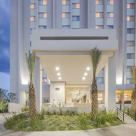 Courtyard By Marriott Saltillo-2